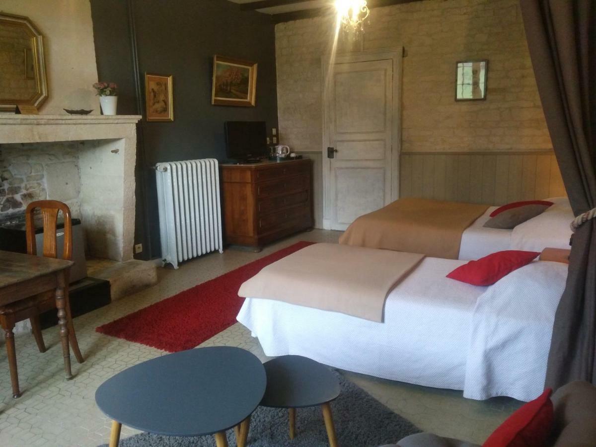 Le Logis De Vallans Esterno foto